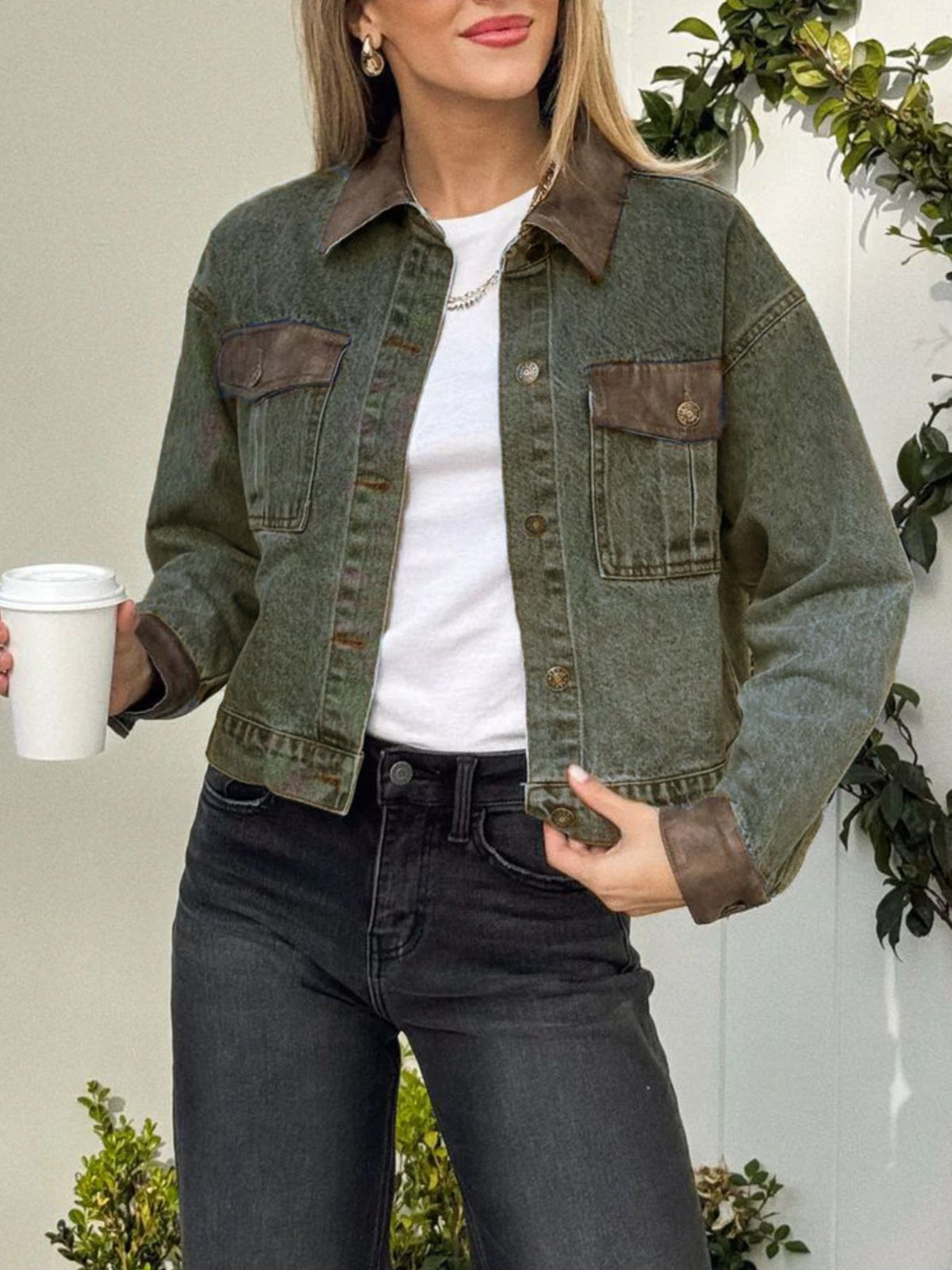 Chest Pocket Button Up Denim Jacket in Medium Wash detail