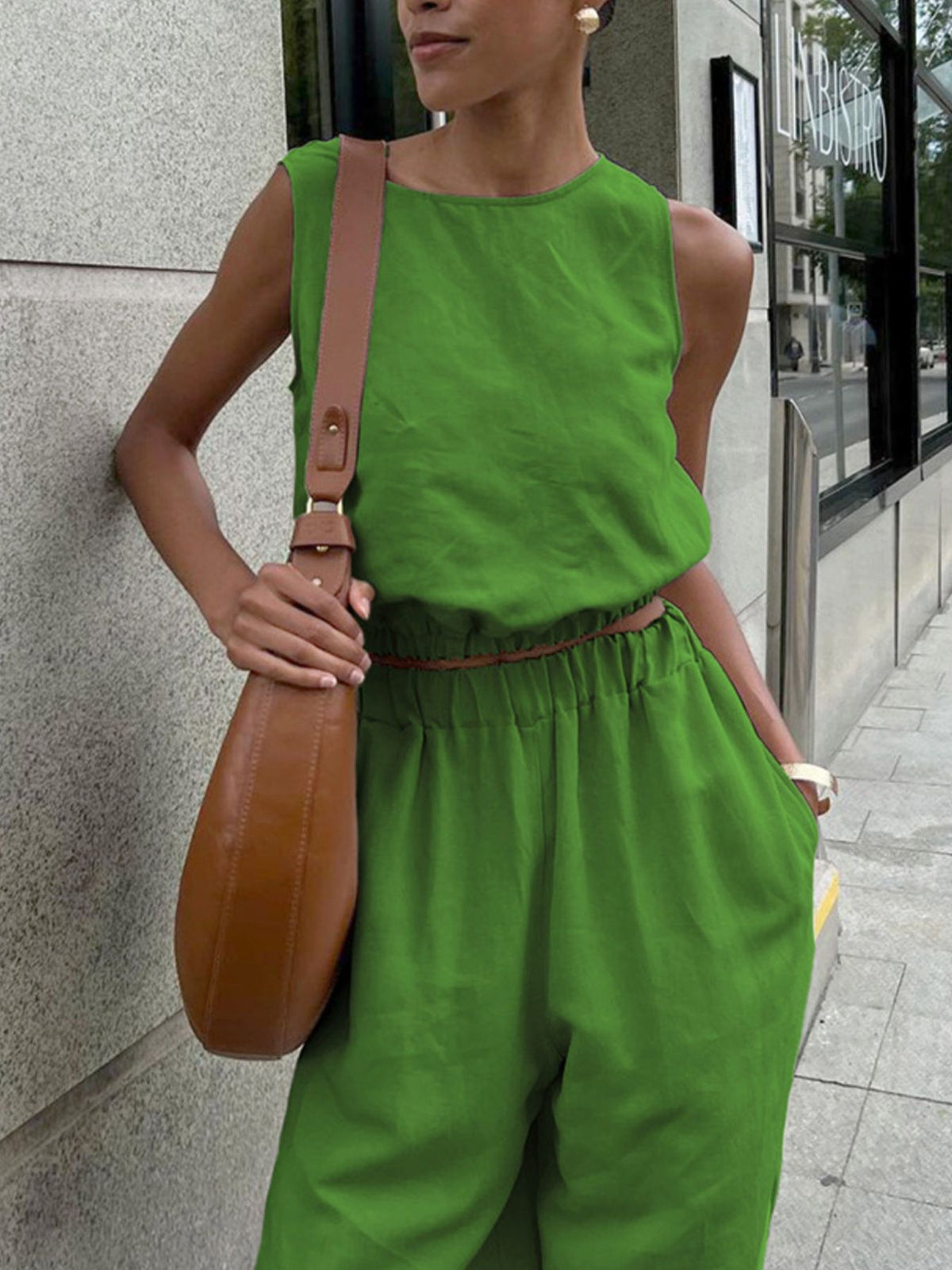 Sleeveless crop top two piece set side view