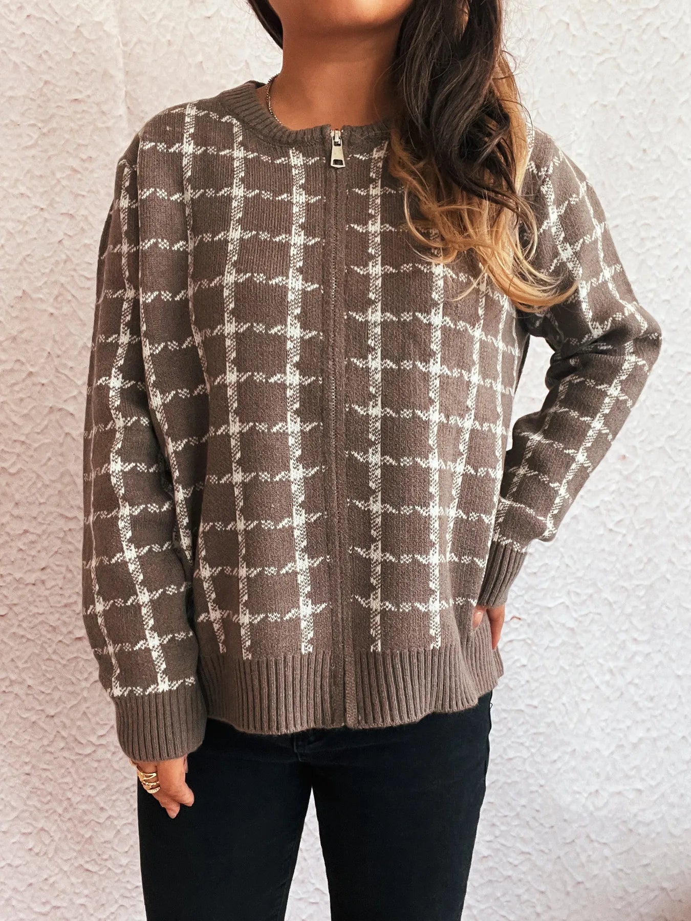 Plaid Pattern Zip Up Cardigan - Fashorio