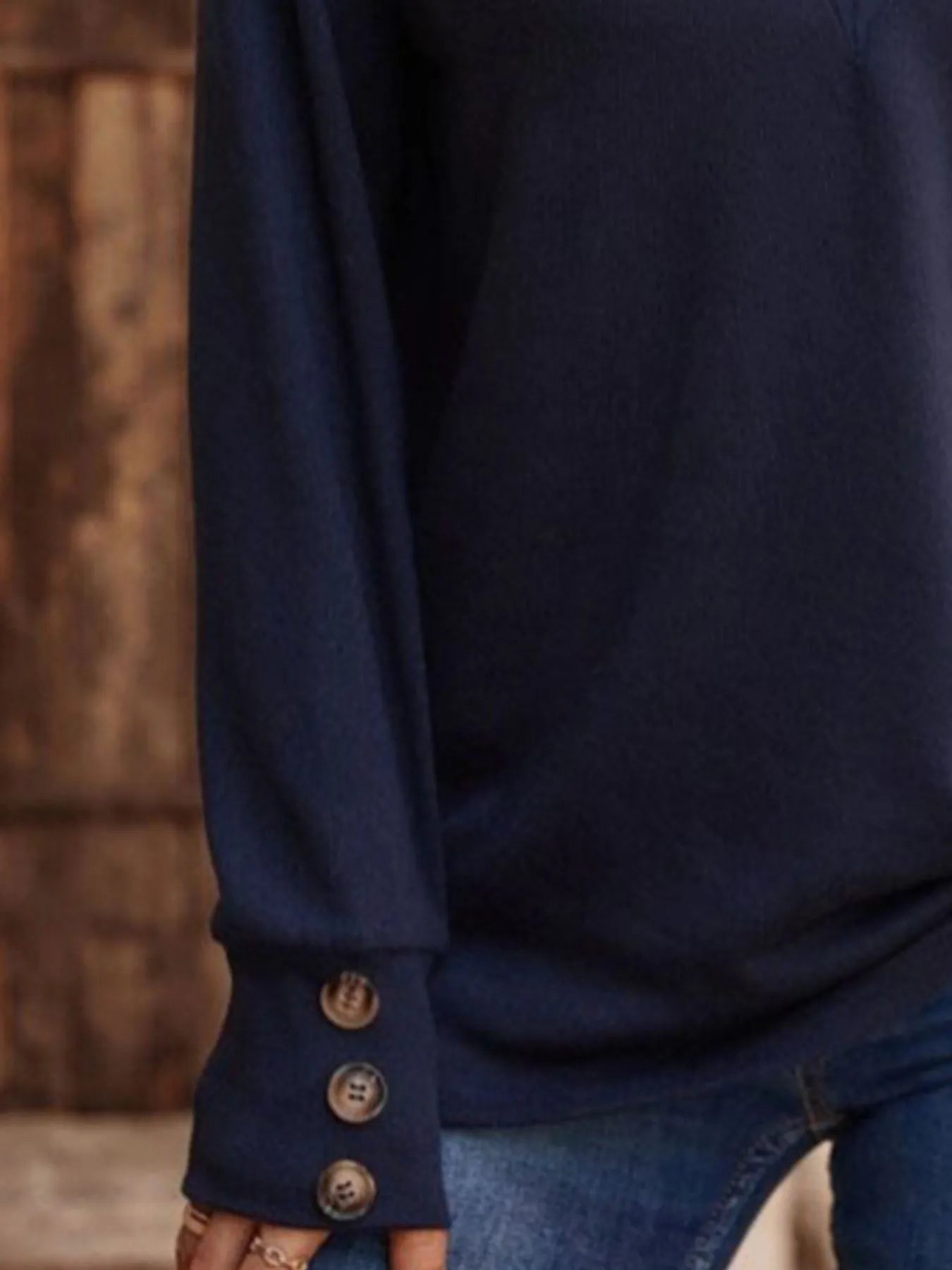 V-Neck Long Sleeve T-Shirt - Fashorio