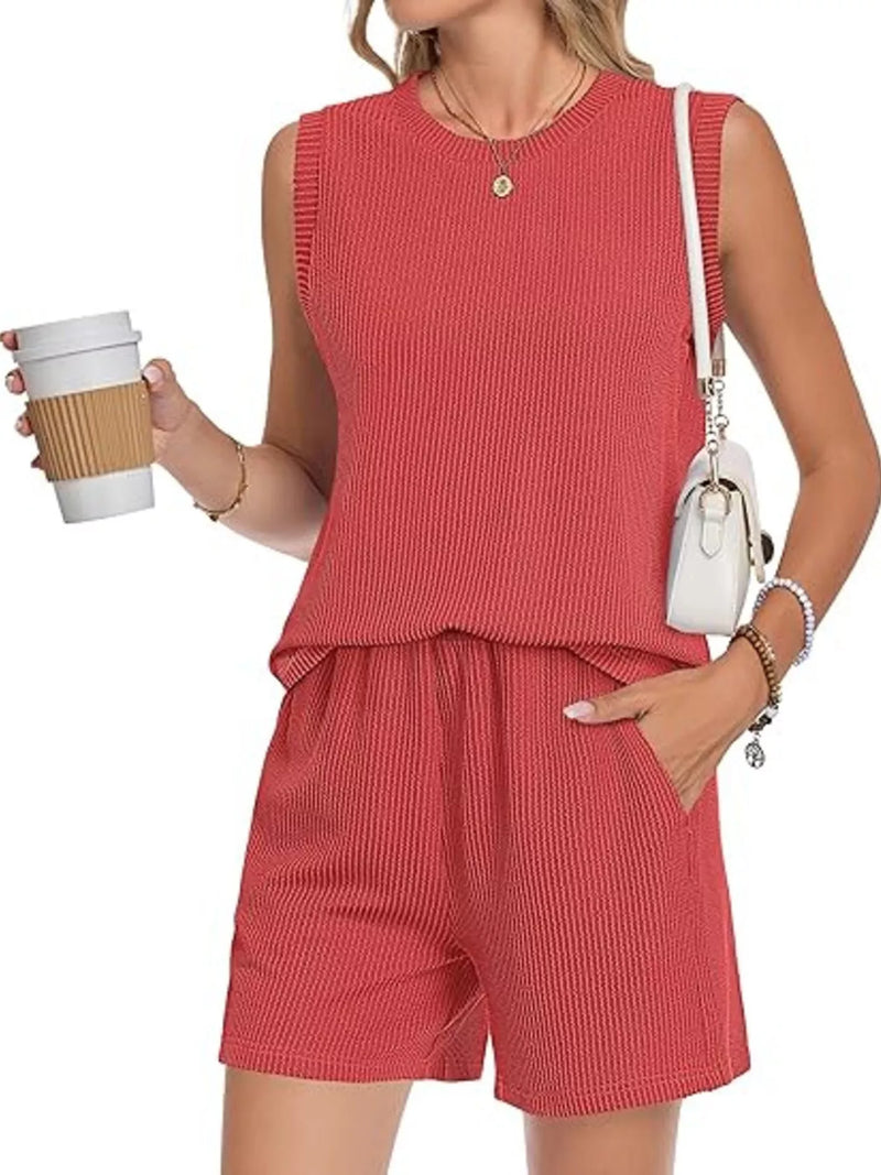 Ribbed knit sleeveless top and shorts set front