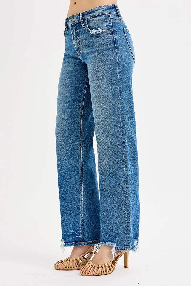 Mid rise baggy jeans back pocket view