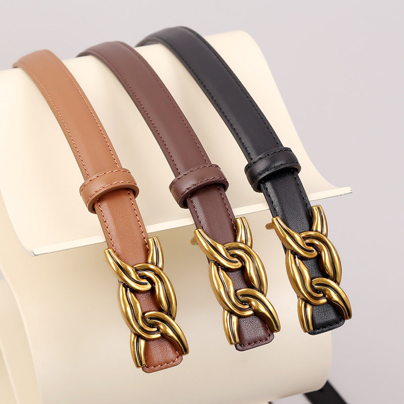 Chain buckle leather belt coiled flat