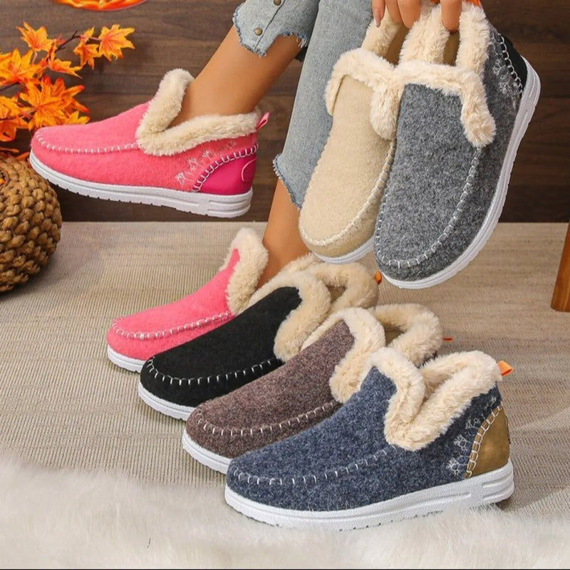 Fleece lined round toe ankle boots front view
