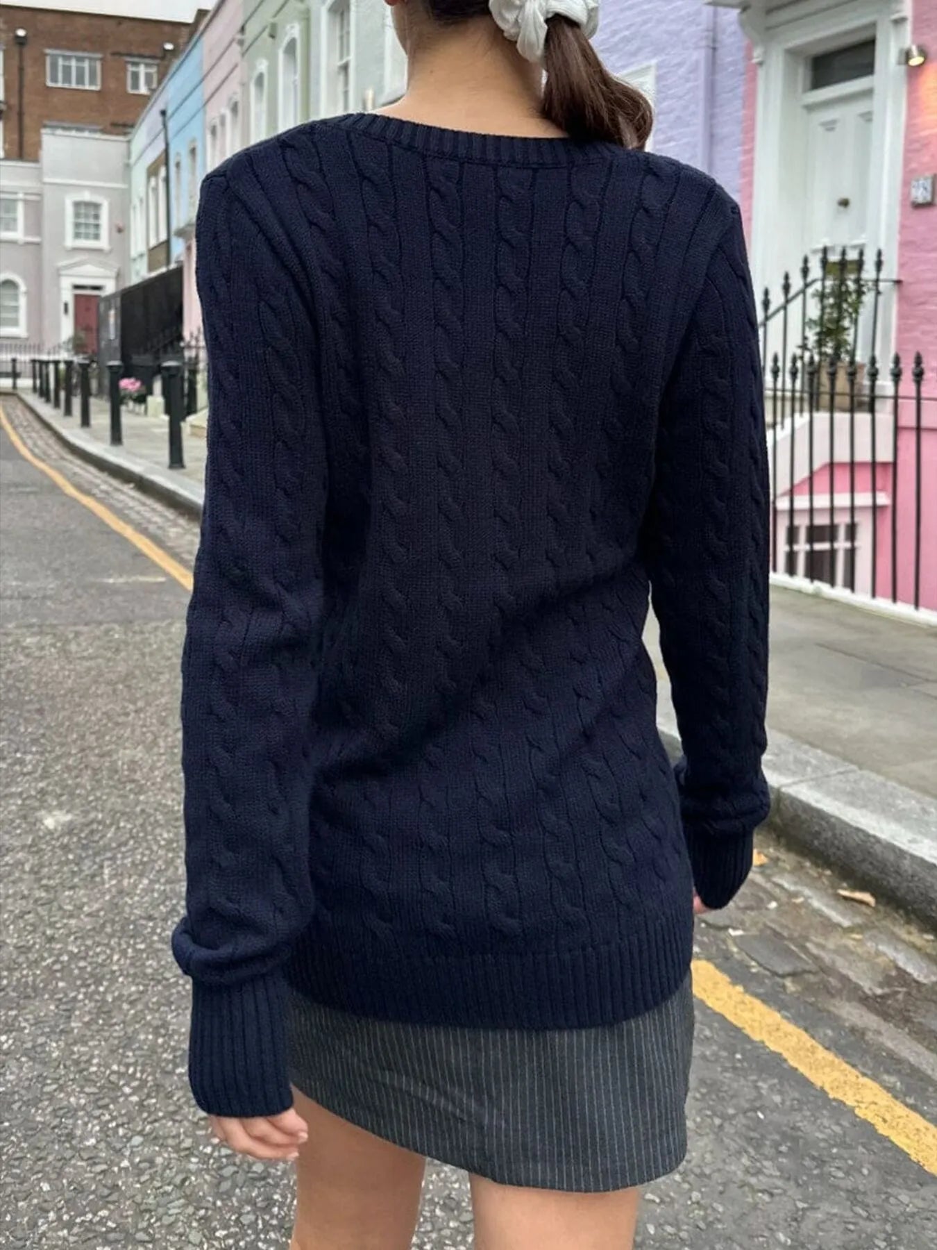 Cable Knit V-Neck Sweater - Fashorio