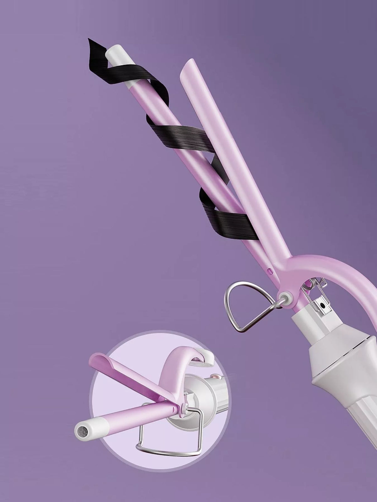 Curling iron in gold color