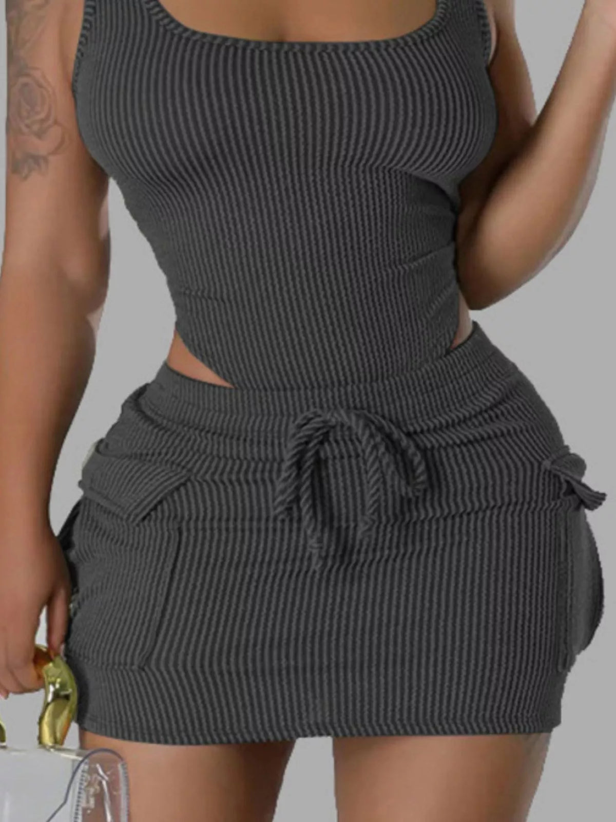 Drawstring skirt set waist detail