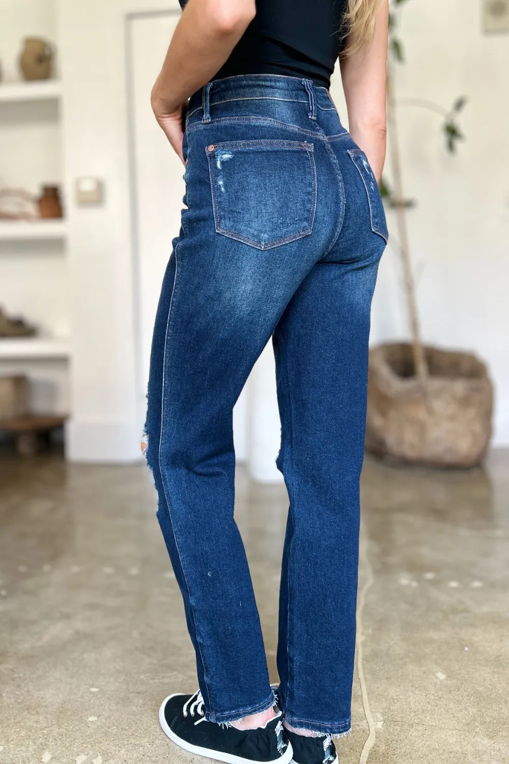 Judy Blue Full Size High Waist Rigid Magic Heavy Destroy Straight Jeans - Fashorio