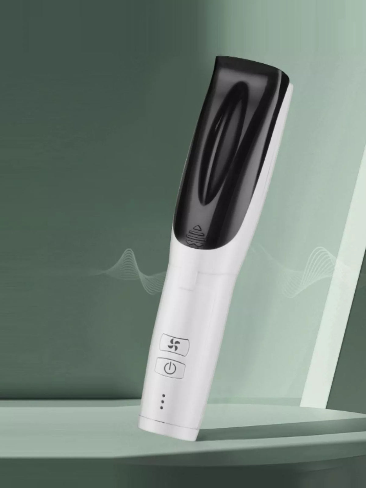 Clipper blade adjustment lever