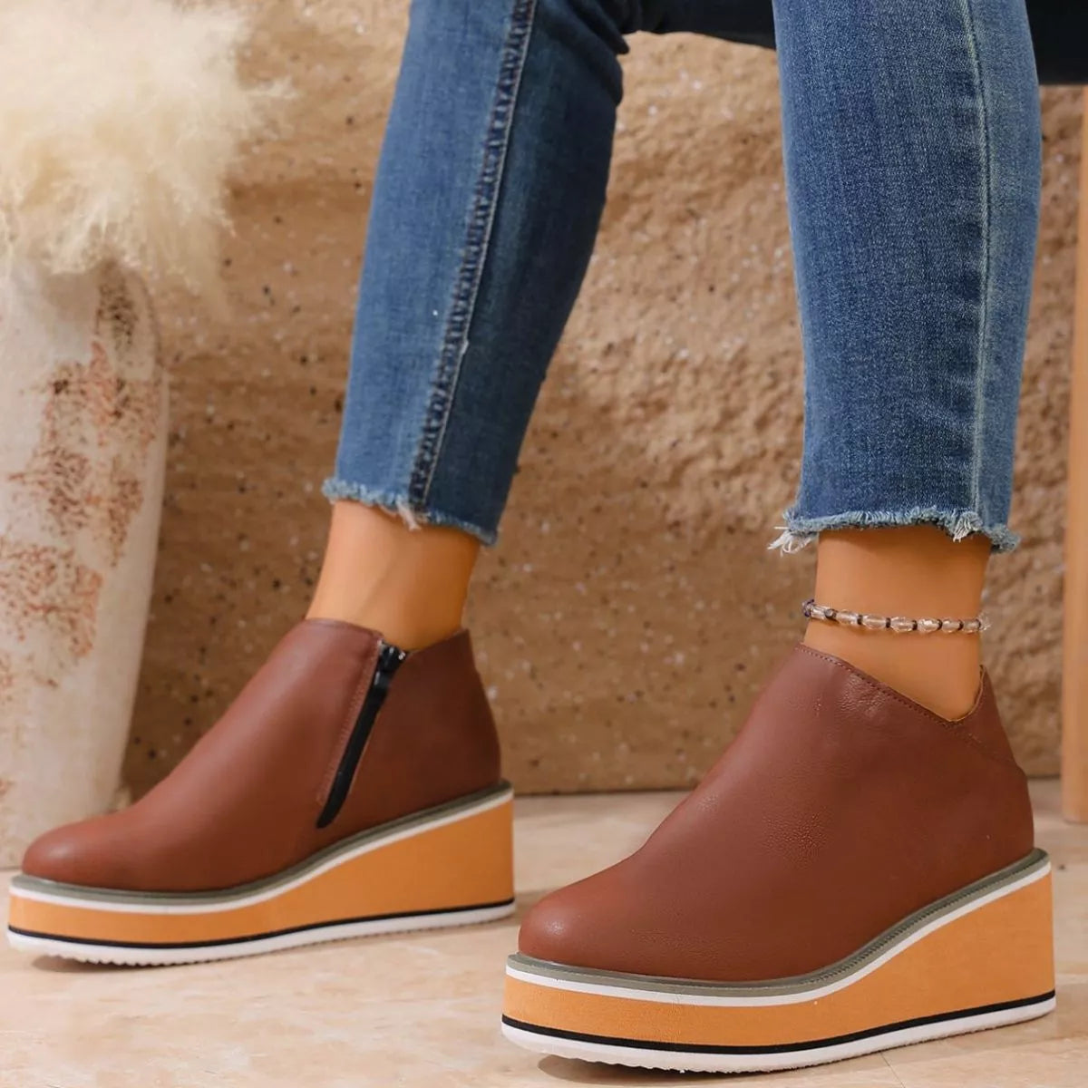Wedge boots profile on model