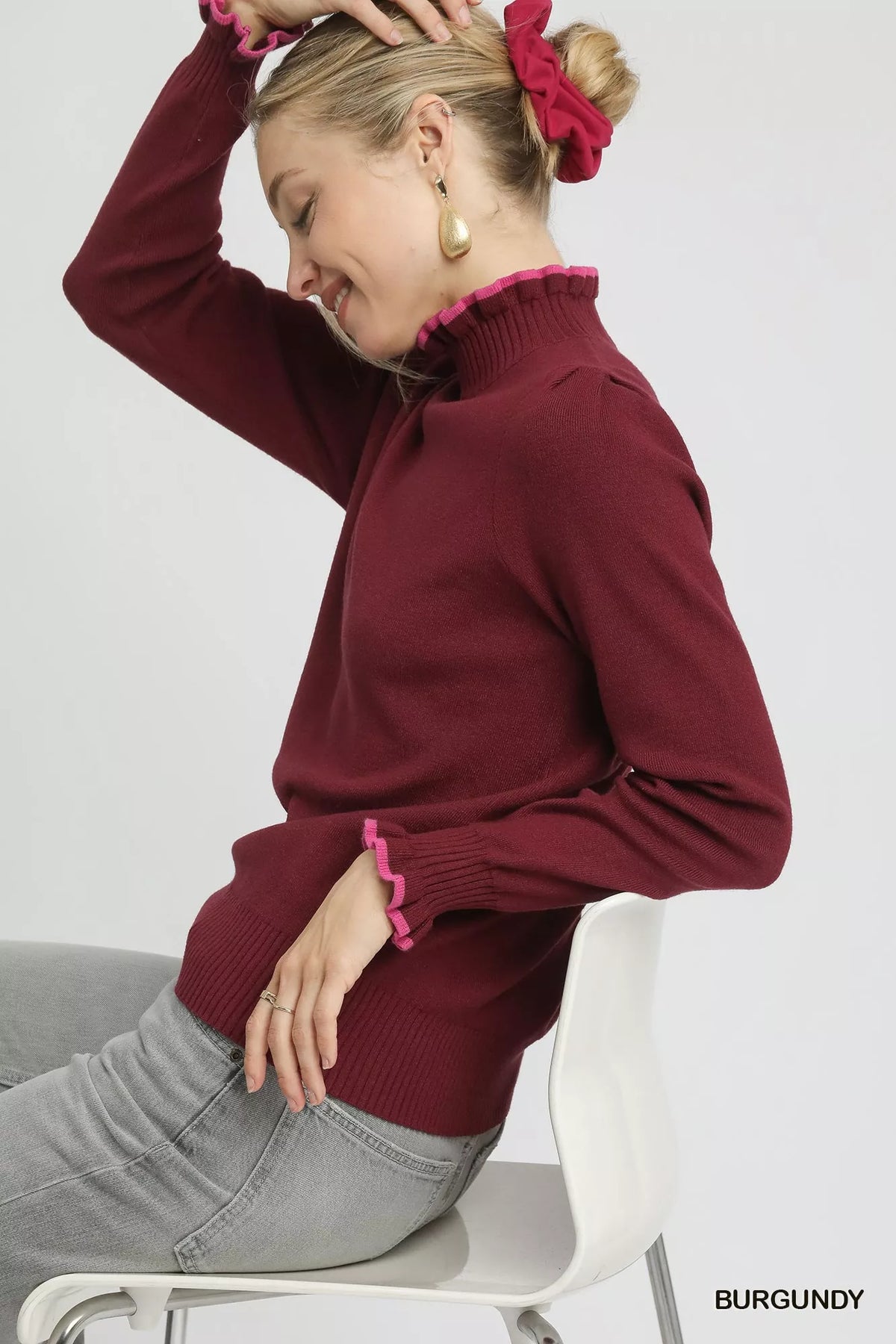 Ribbed Round Neck Sweater with Ruffle Trim in Burgundy detail
