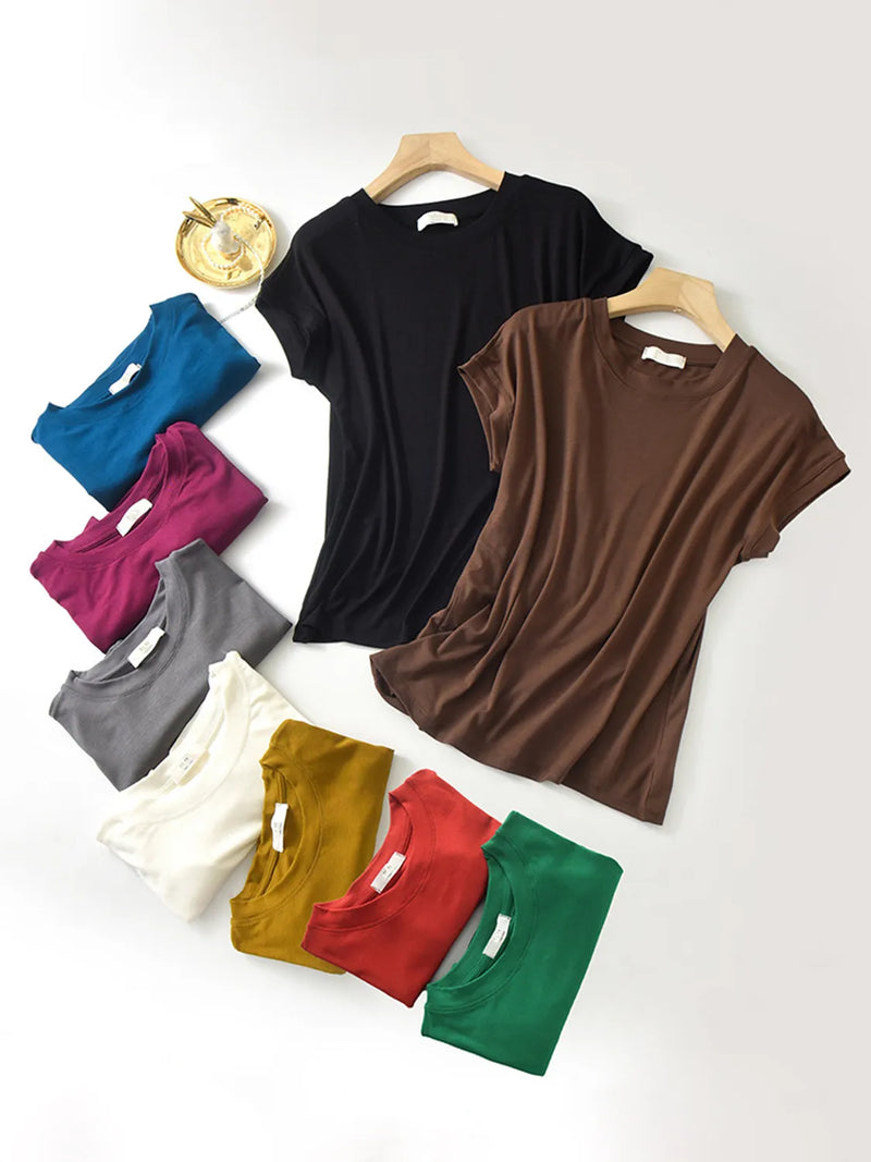 Front view of the plus size round neck short sleeve pocket tee
