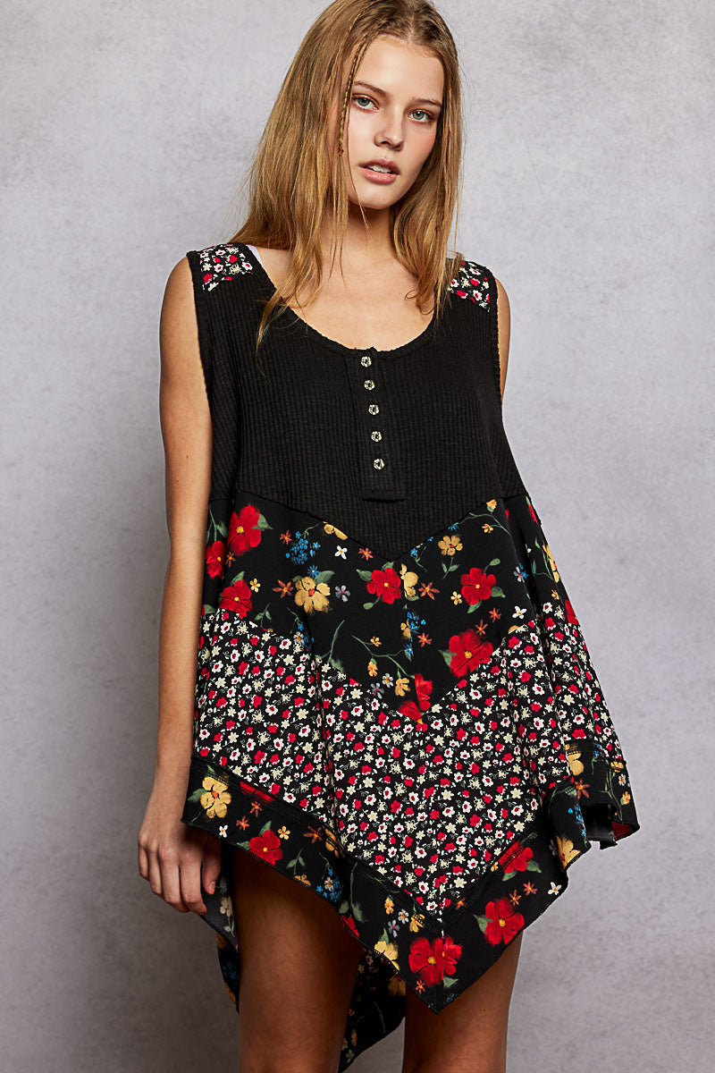 Woven print patch and rib fabric detail