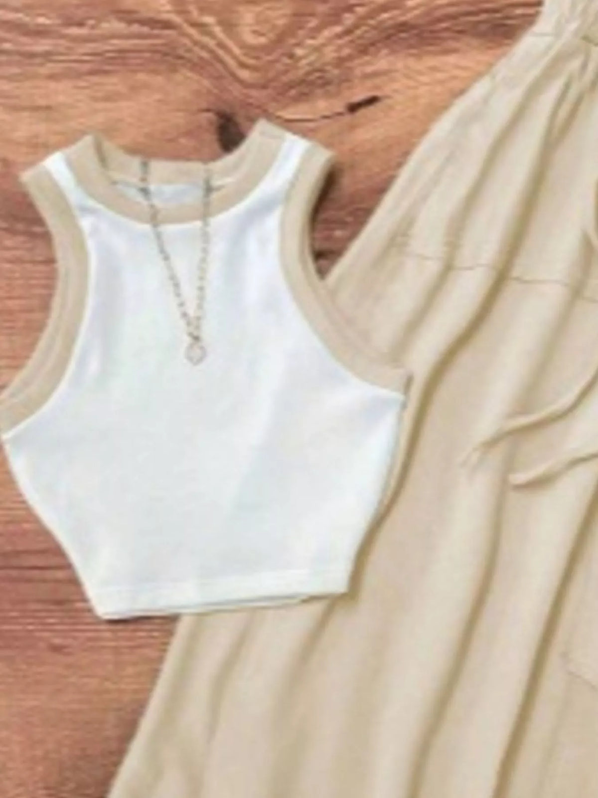 Contrast trim tank and drawstring skirt set side view