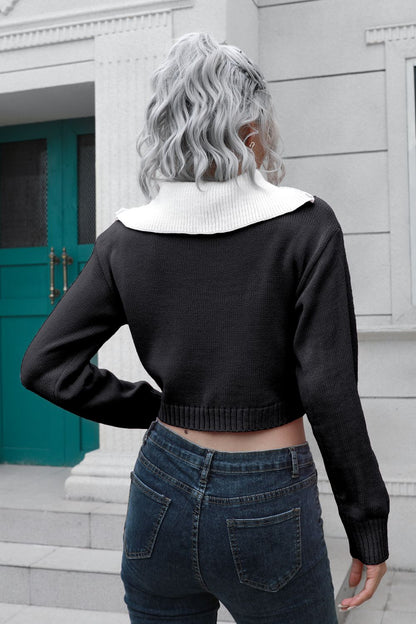 Contrast Collared Cropped Sweater - Fashorio