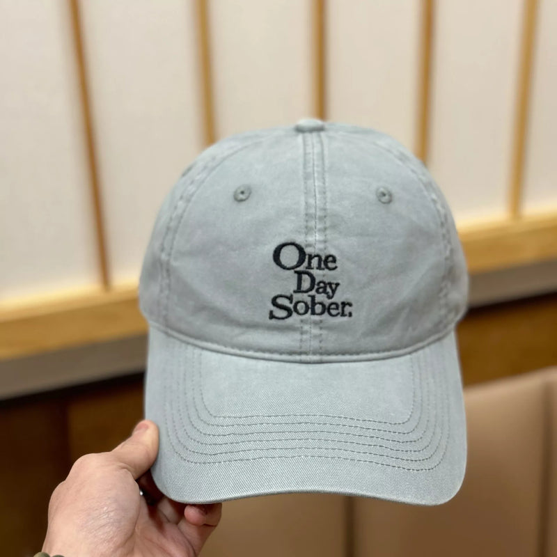 Vintage washed cotton baseball cap with embroidery