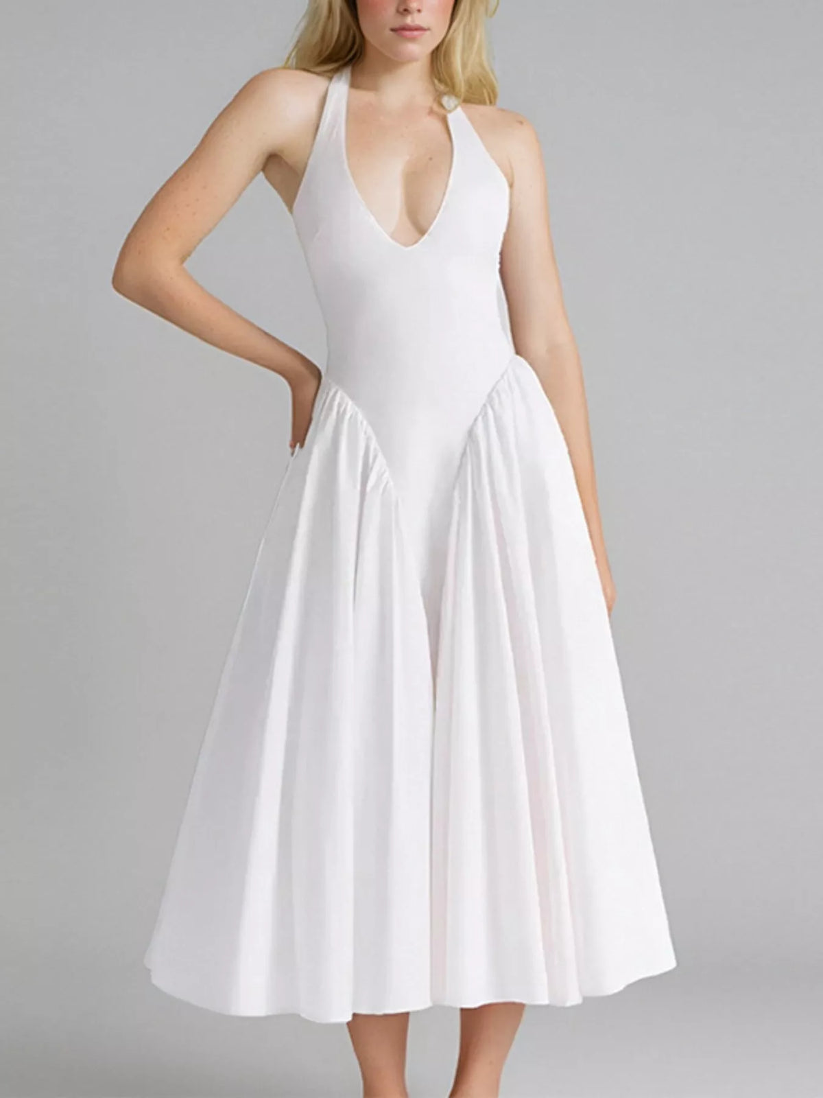 Halter neck midi dress with pockets front view
