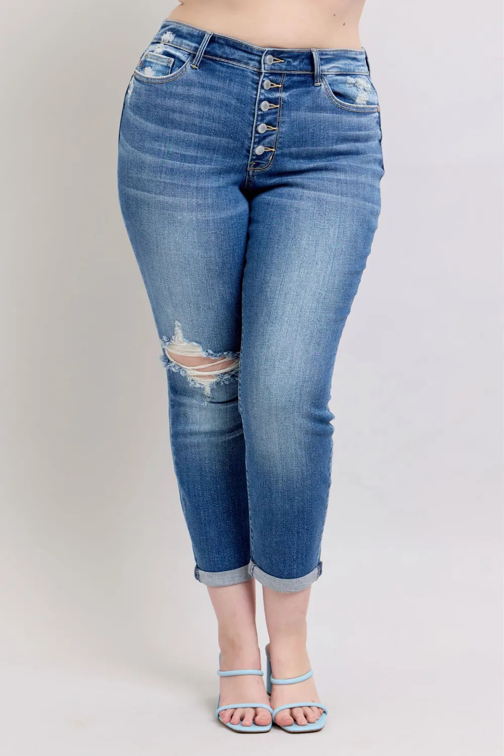 Judy Blue Full Size Button Fly Distressed Jeans with Pockets Plus Size Medium - Fashorio