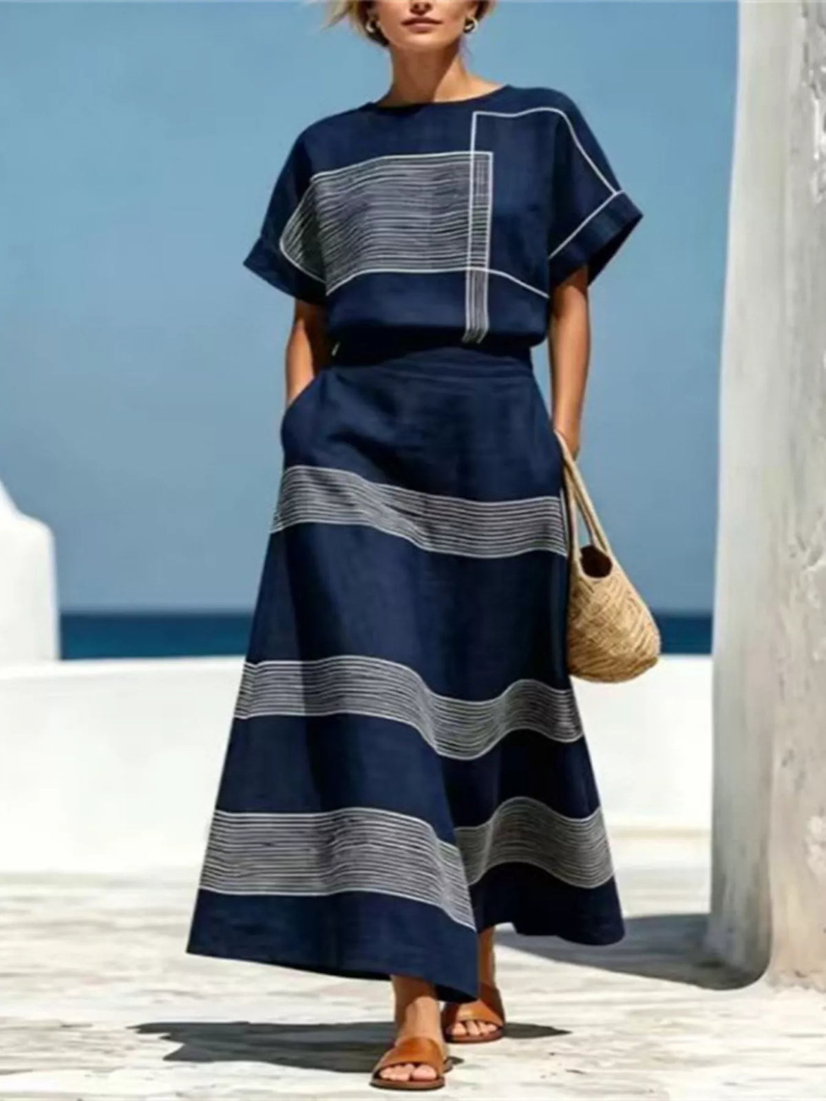 Round neckline detail on the striped top