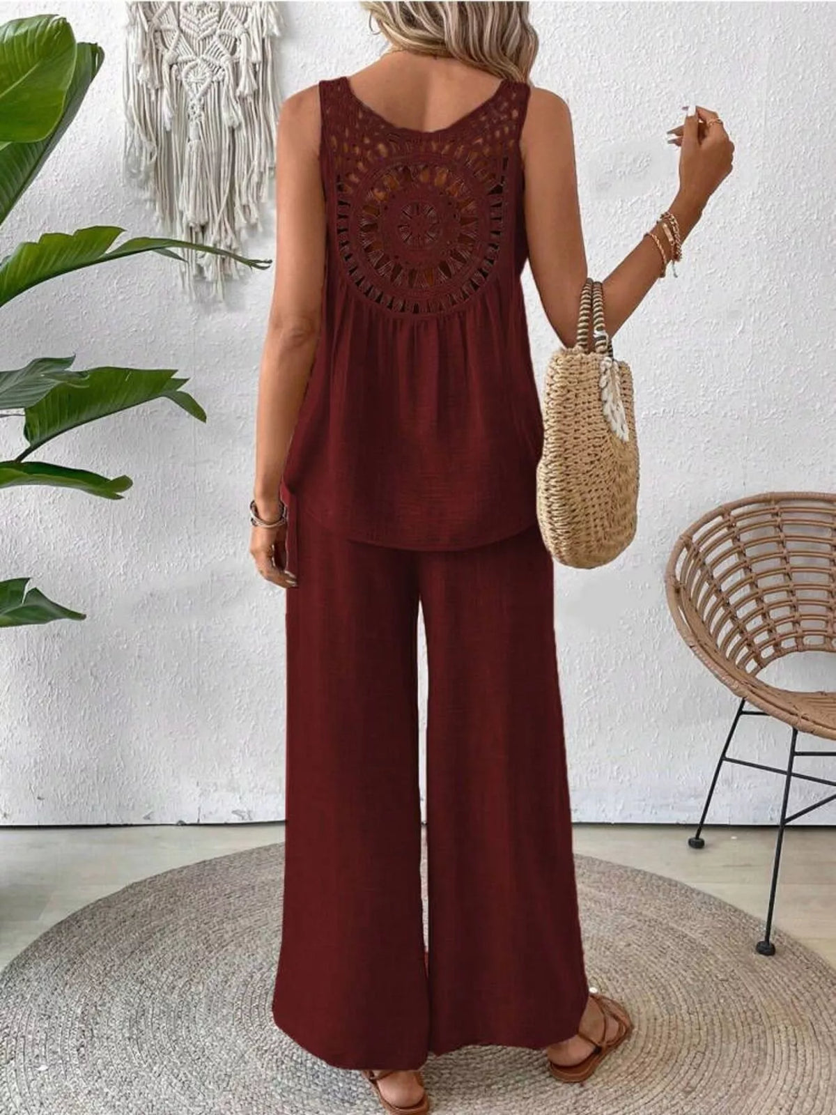 Round neck tank two piece set styled
