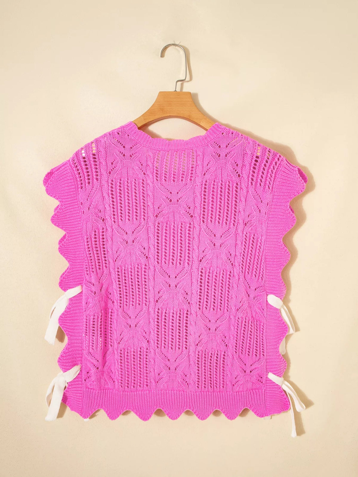 Summer sweater vest styling