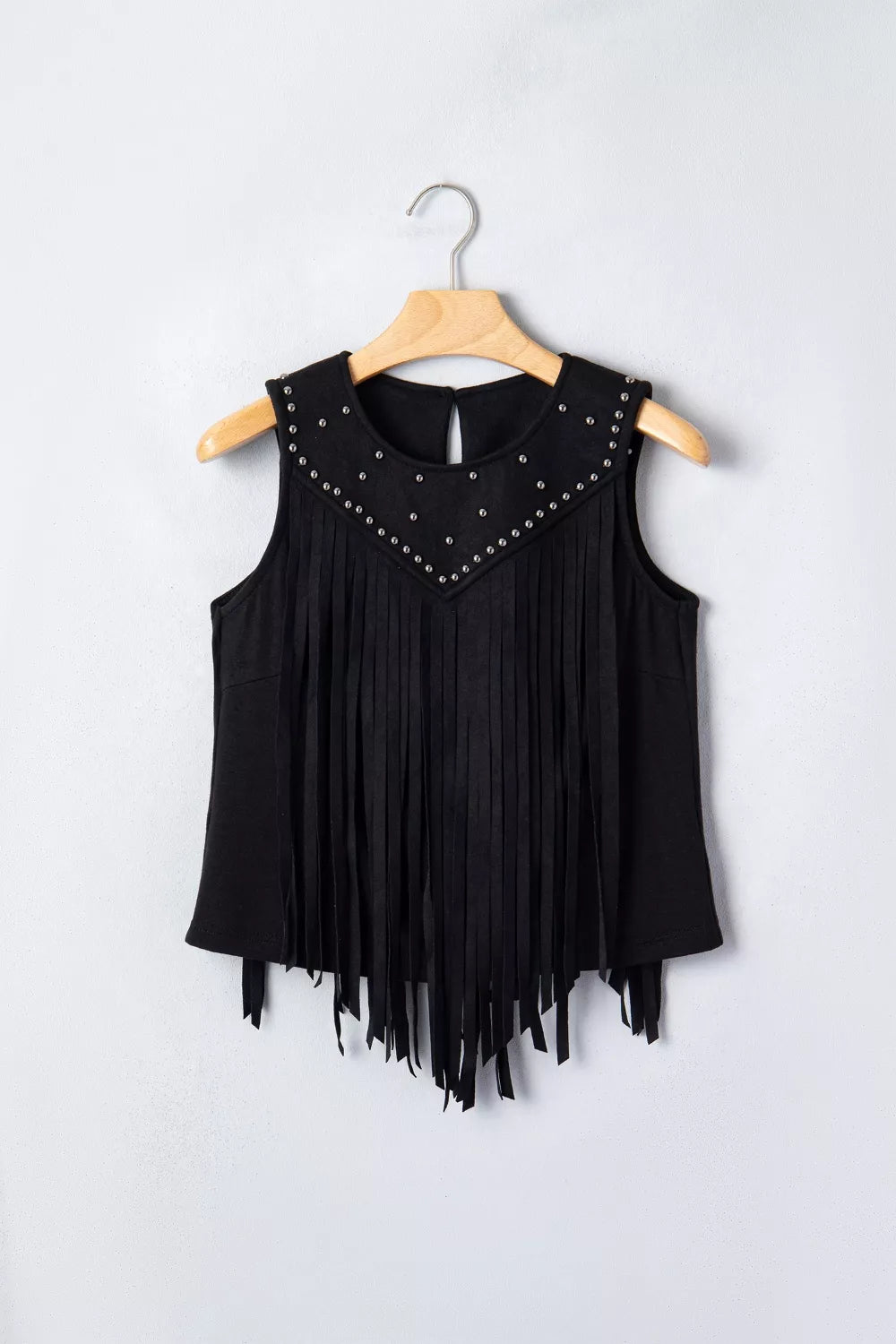 Black paneled sleeveless top full outfit
