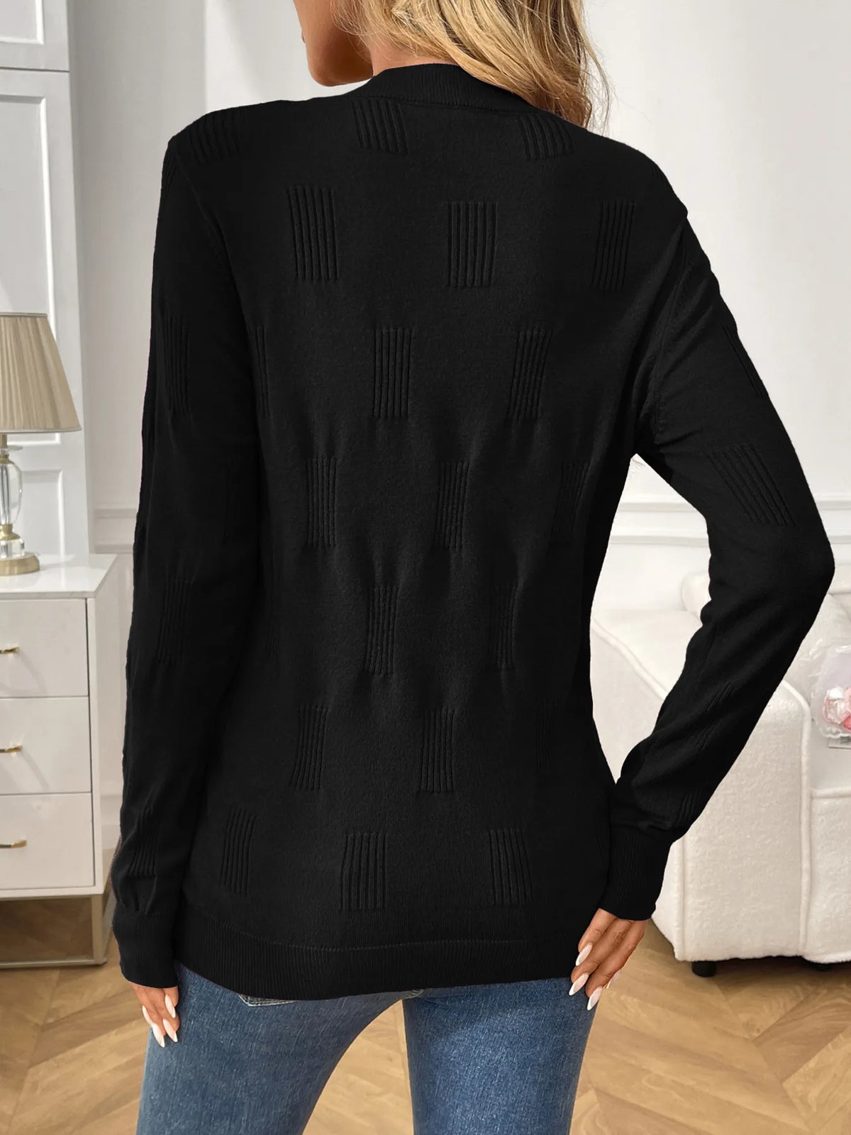 Round neck long sleeve ribbed knit top sleeve detail