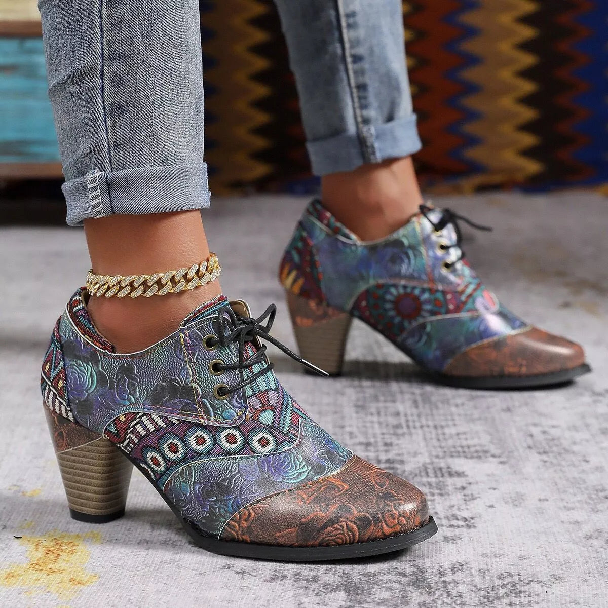 Lace up block heel ankle boots sole view