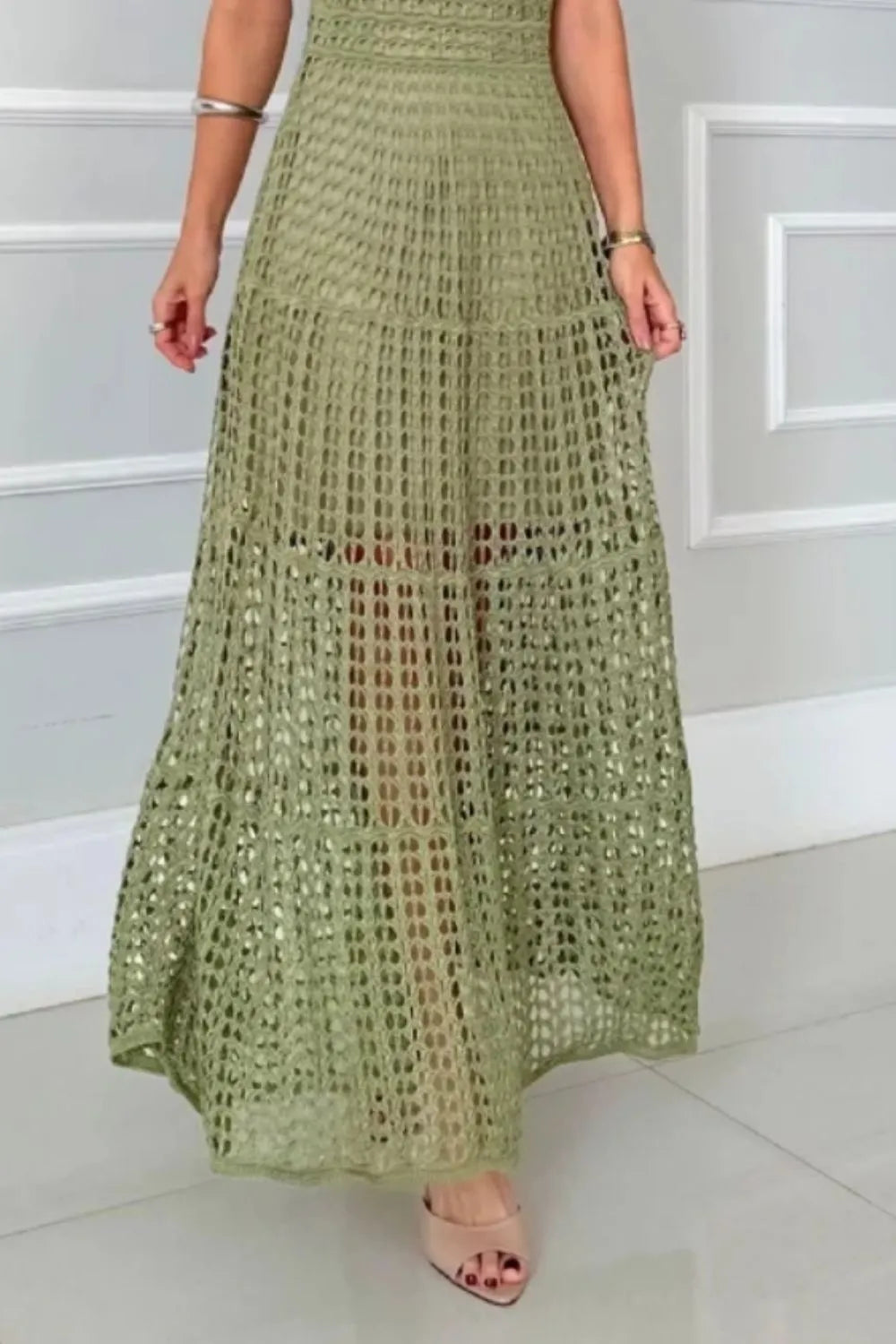 Cutout detail on sleeveless maxi dress