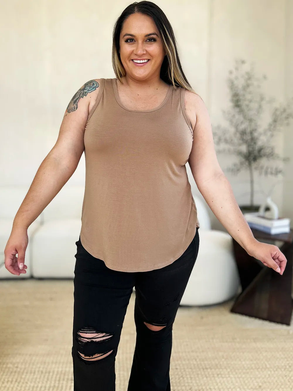 Basic Bae Basic Bae Full Size Round Neck Curved Hem Tank
