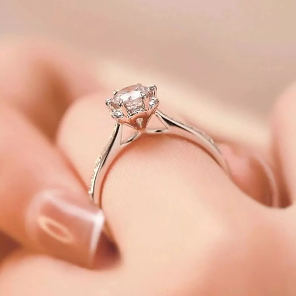Side profile of the sterling silver band