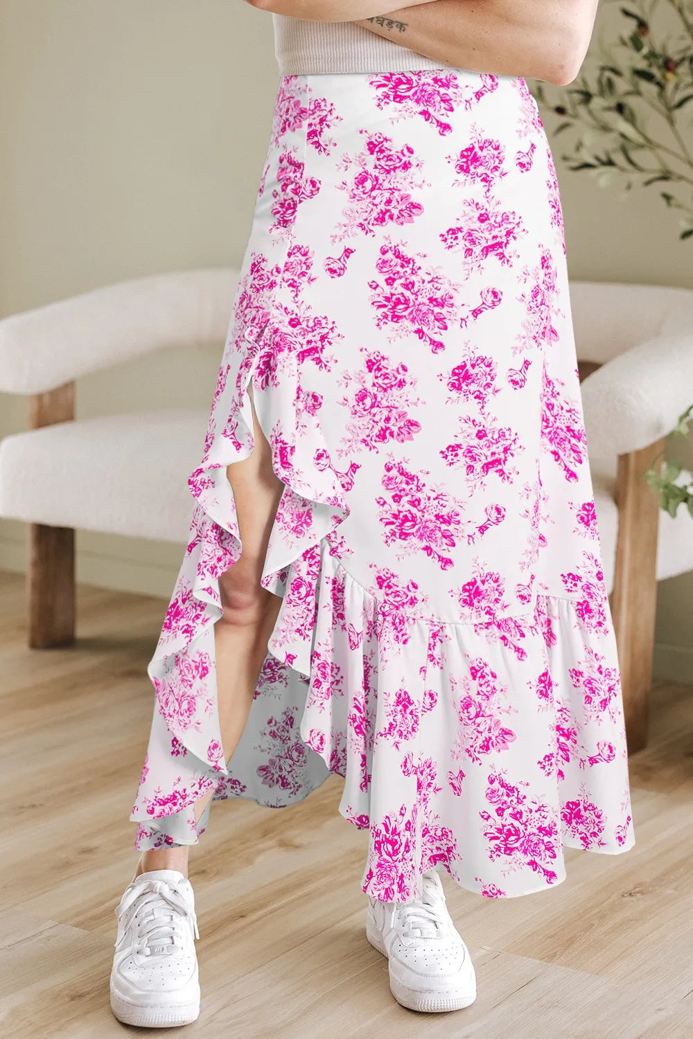 Full length flowy floral maxi skirt styling