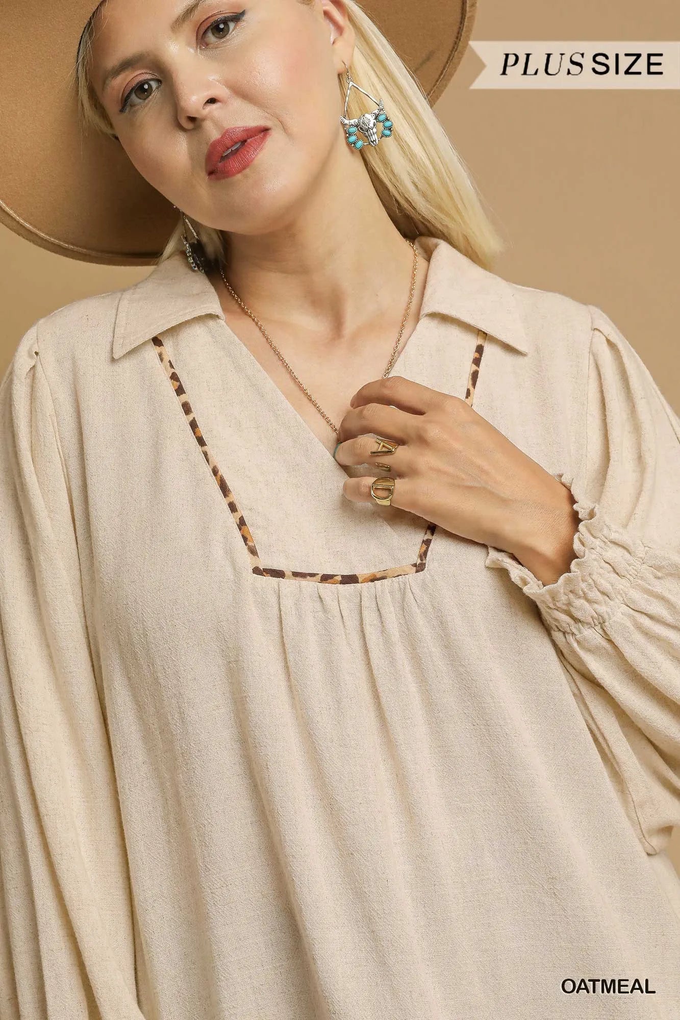 Umgee Full Size Linen Scallop Hem Blouse with Contrast Trim Plus Size - Fashorio