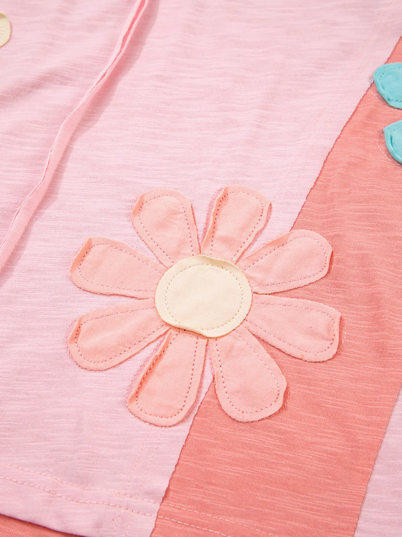 Flower Patched Exposed Seam Oversized T Shirt - Fashorio