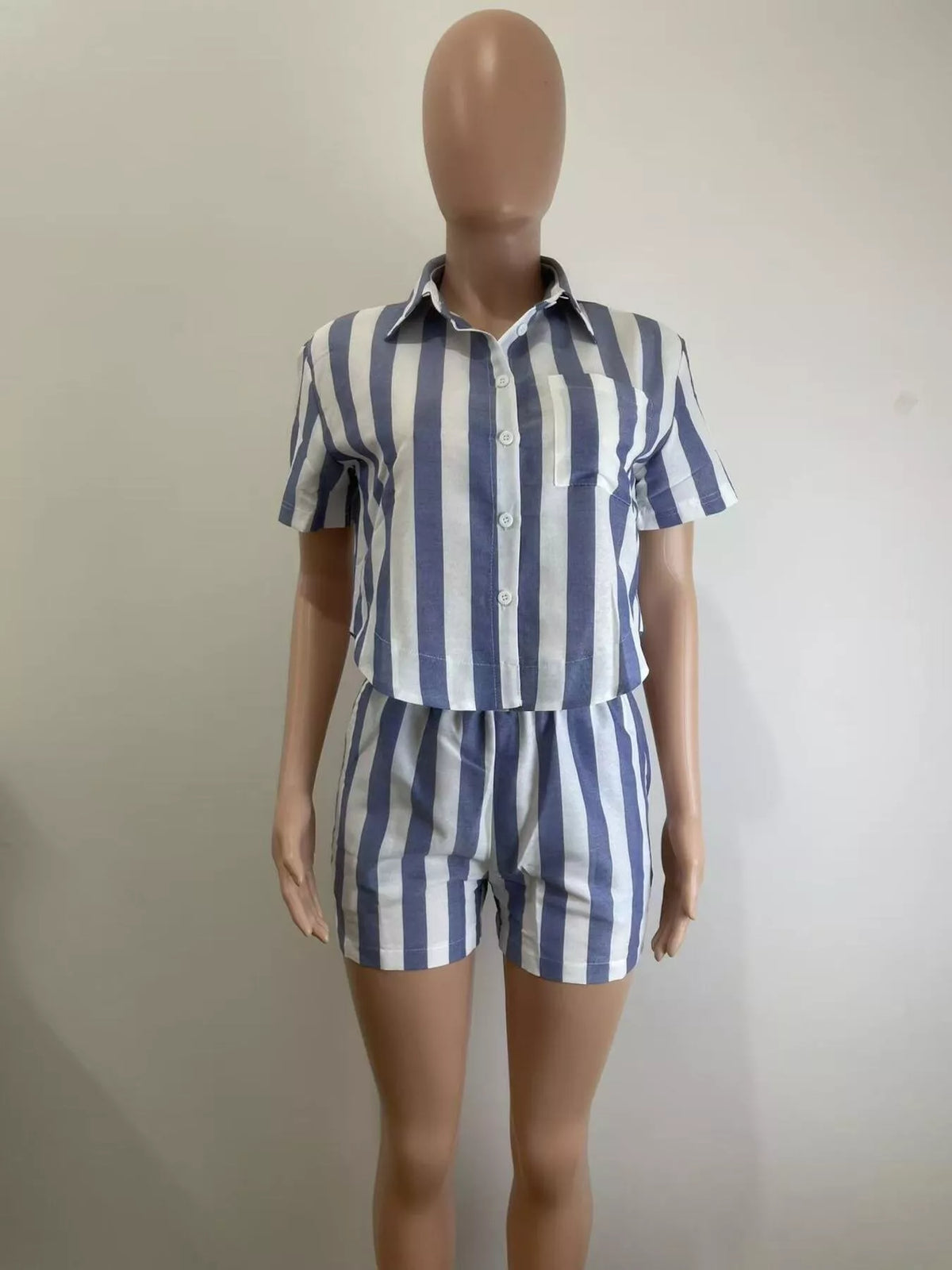 Striped coordinated set full look