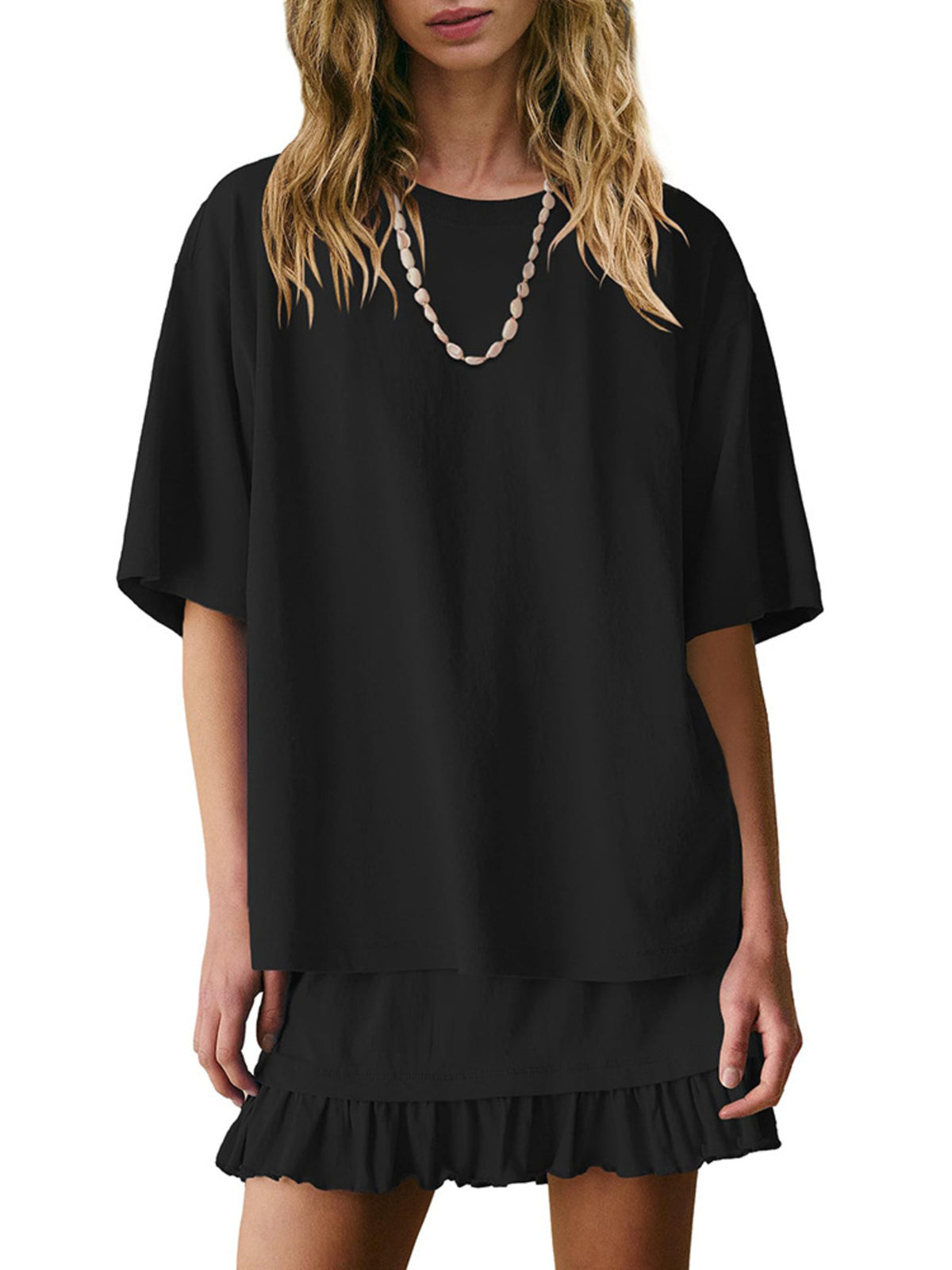 Tee and skirt set side view