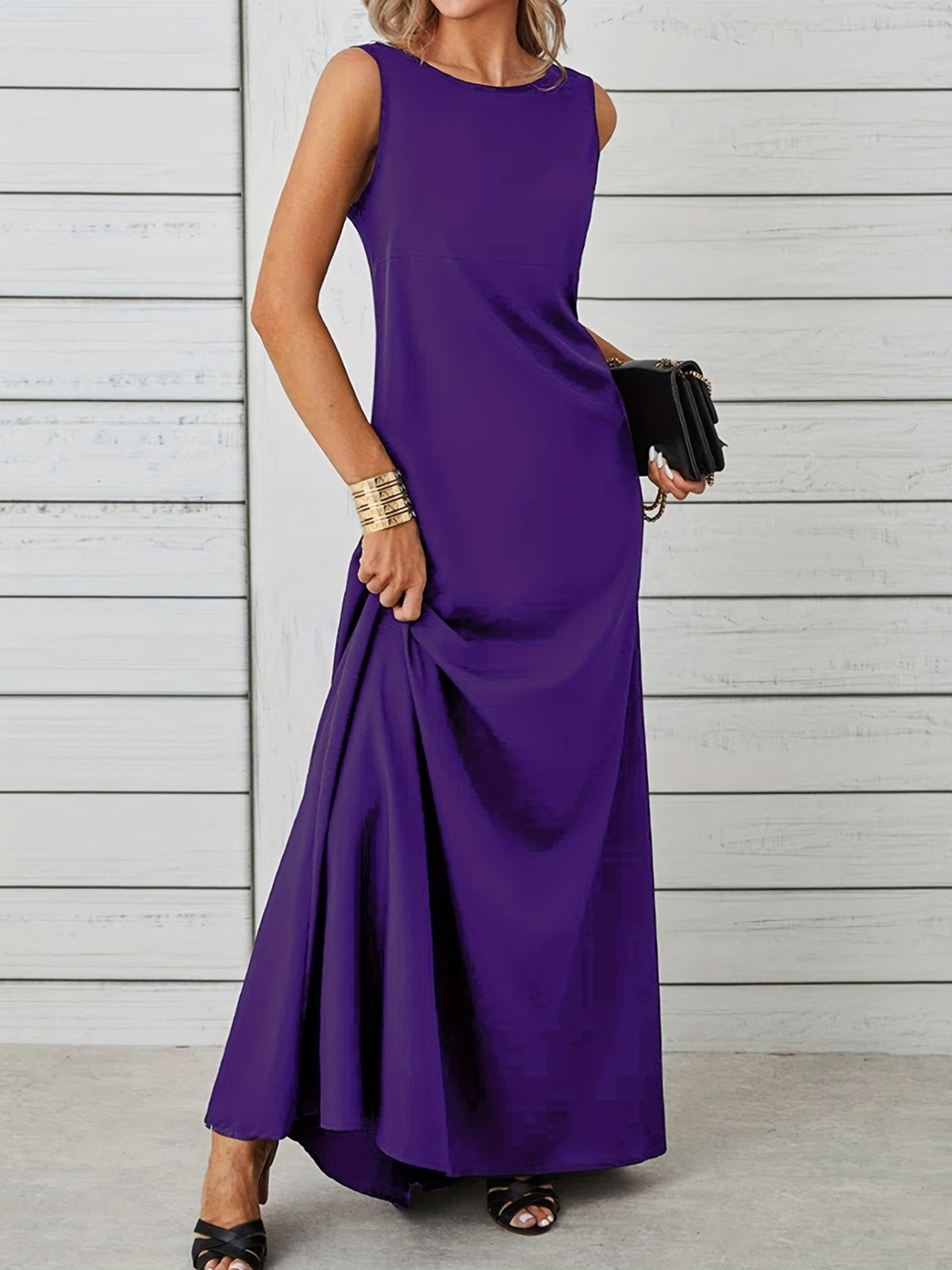 Color range of flowy maxi dress