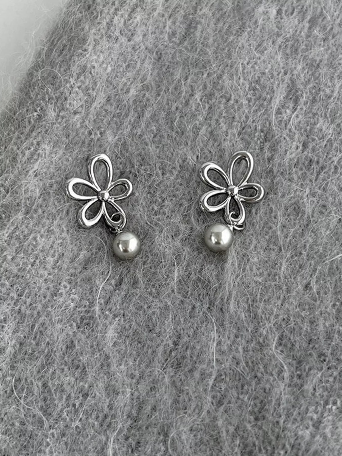 Pearl Flower Drop Earrings styled look