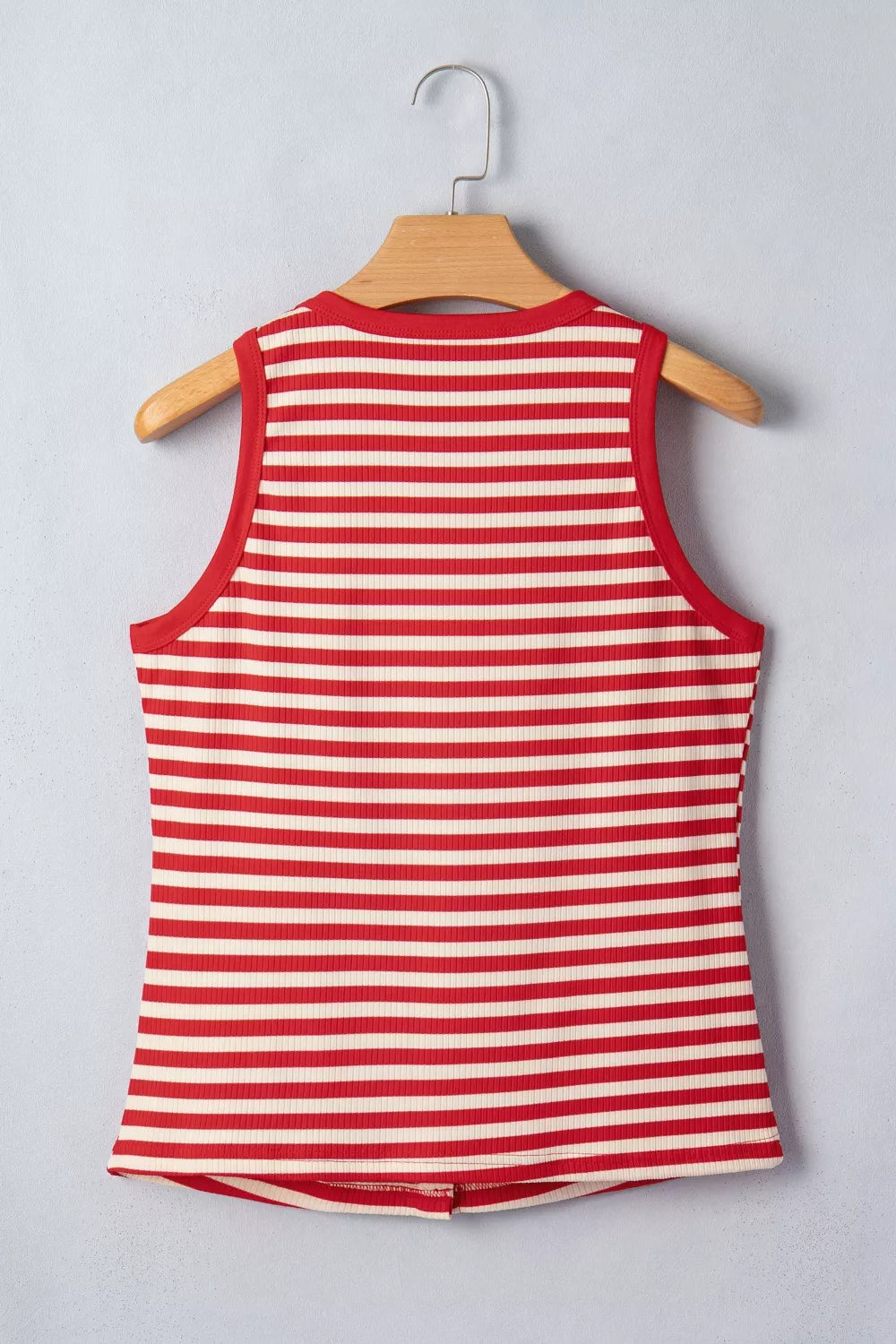 Stripe tank top neckline detail