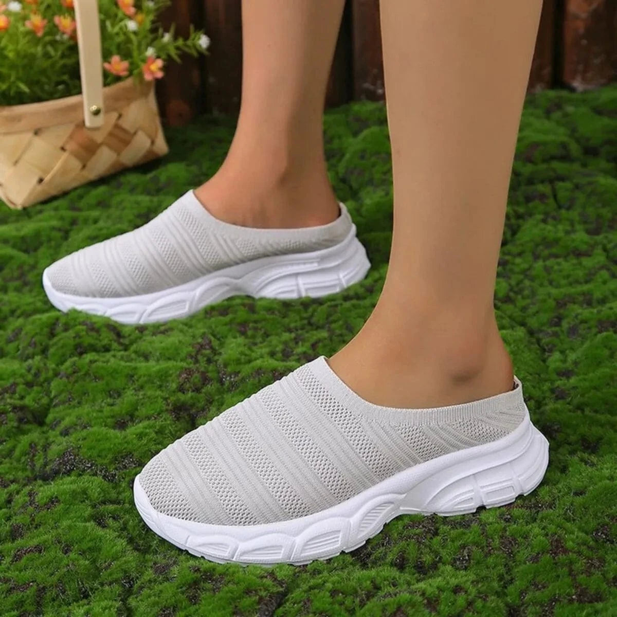 Belle Charme Breathable Mesh Round Toe Slip-Ons