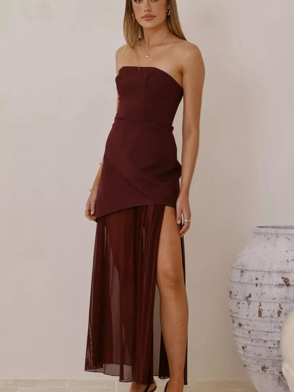 High slit mesh tube maxi dress side slit view