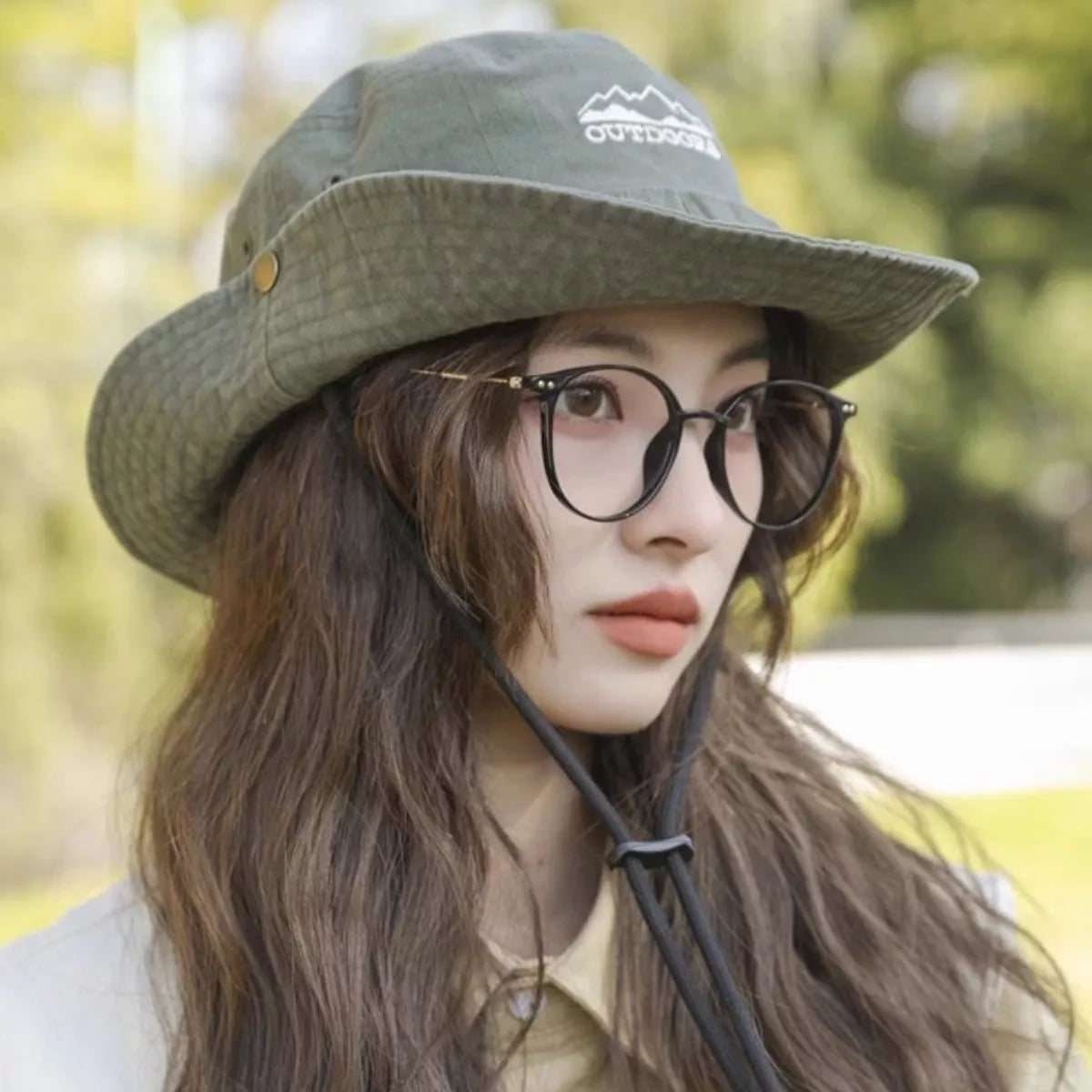Wide brim bucket hat top down view