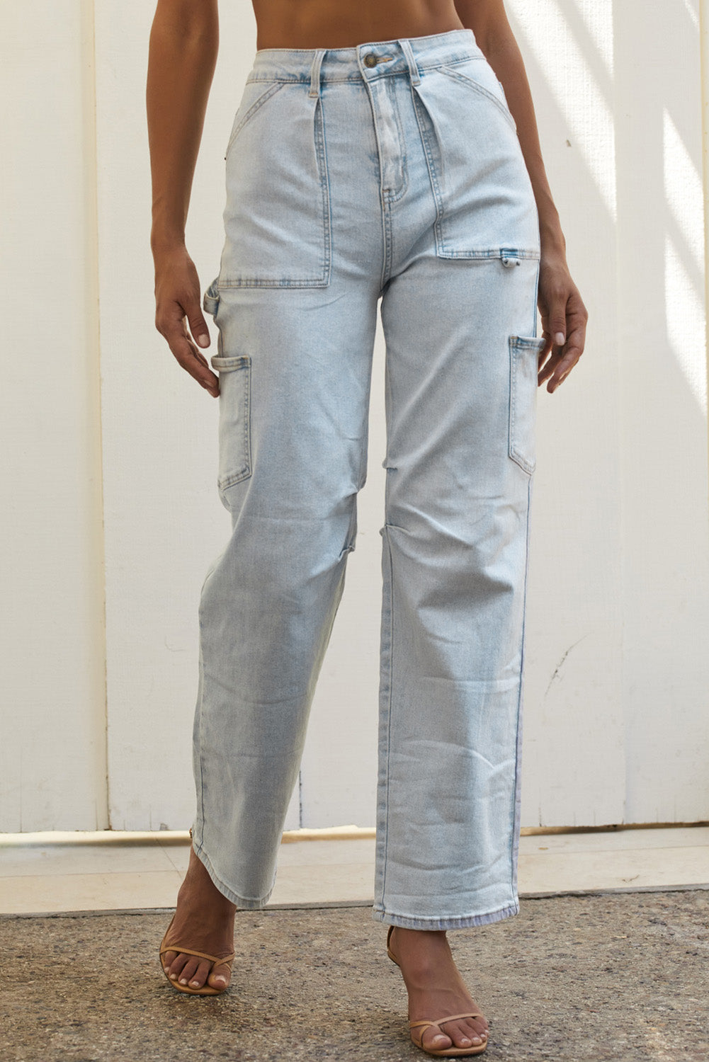 Relaxed fit denim jeans full length styling