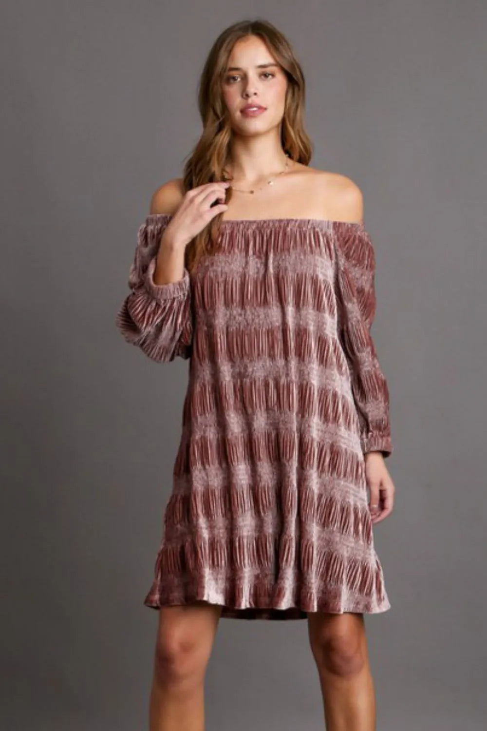 Off Shoulder Balloon Sleeve Velvet Mini Dress detail