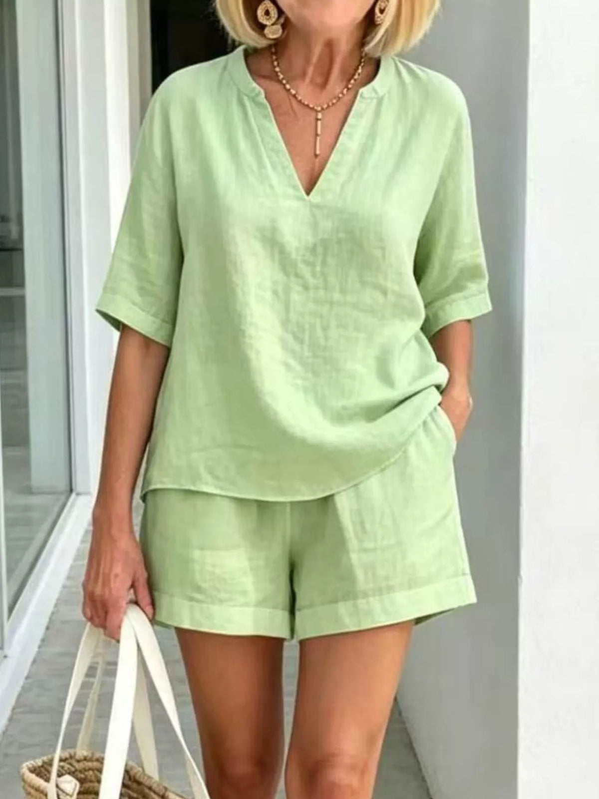 Colour range of the half sleeve top and shorts set