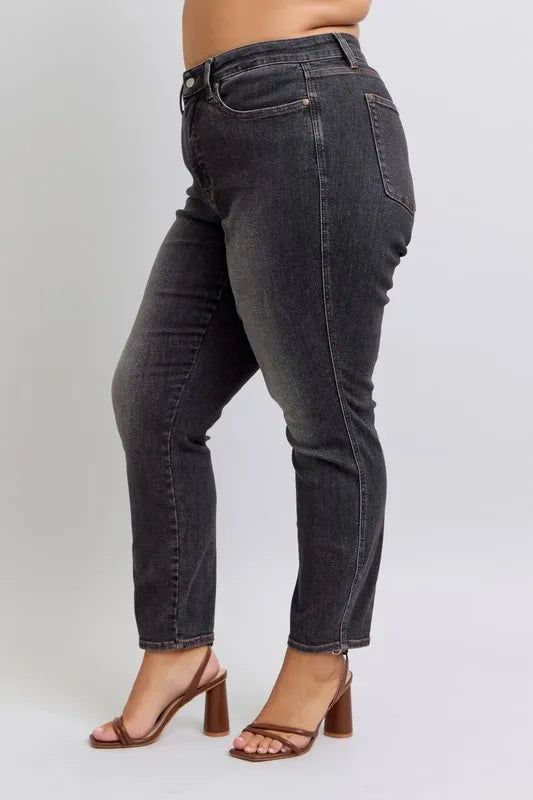 Judy Blue slim skinny jeans hem detail