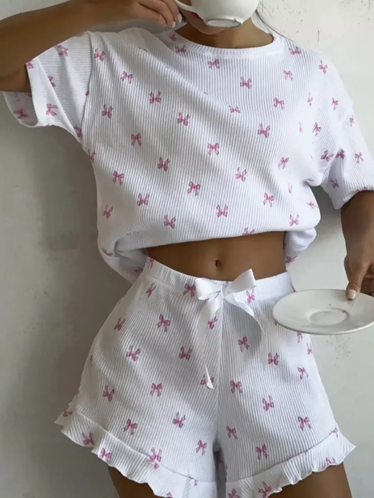 Bow print lounge shorts relaxed fit