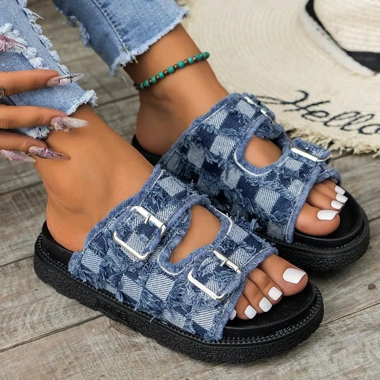 Raw edge checkered cloth buckle sandals side view