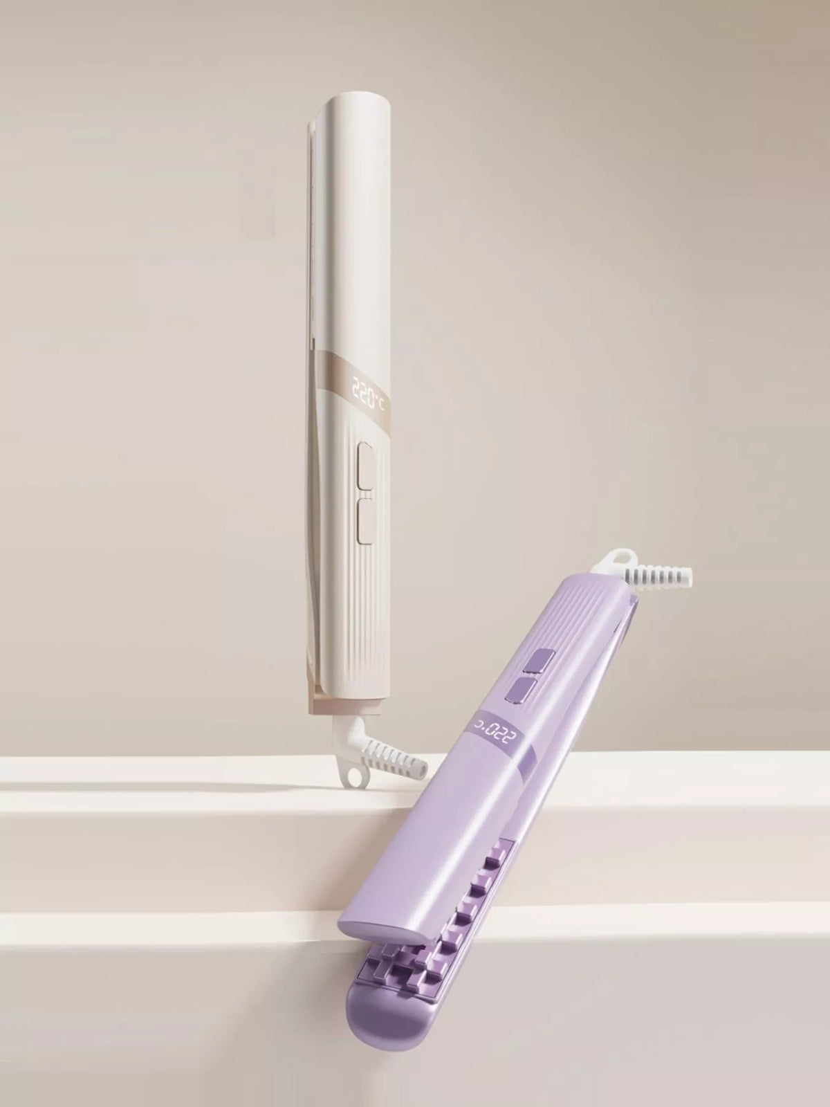 Adjustable temperature curling iron
