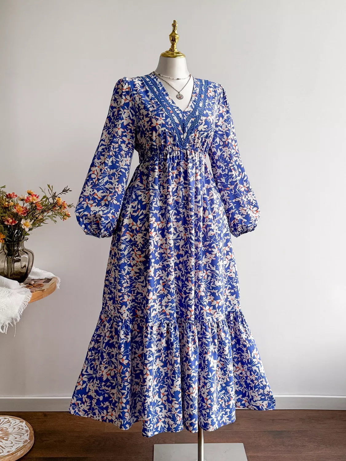 Plus size floral V neck long sleeve maxi dress side view